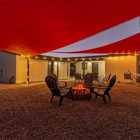 Phoenix Retreat - 2 Bedroom Home With King-Size Bed - 3 Smart Tvs - 10 Min From Airp - Unit A Esterno foto